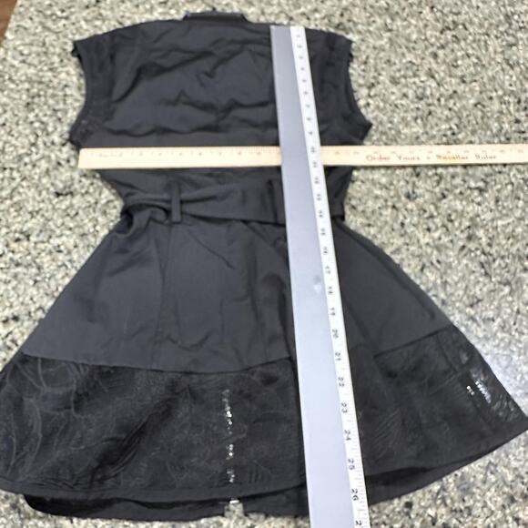 Bebe Top Vest XS Black Sleeveless Belted Zip Up Mesh Hem Pockets Grunge Goth Y2K - Picture 4 of 8